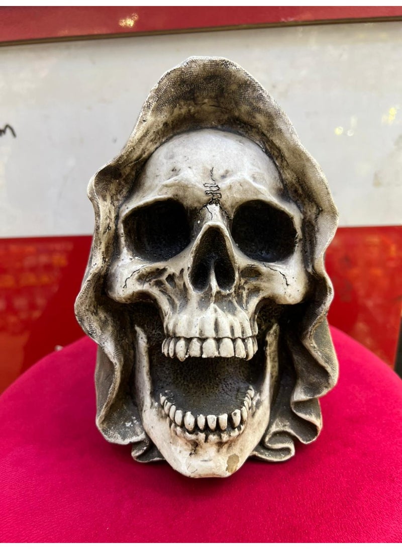 Decorative Hooded Skull Figurine – Resin Home Décor Statue - Image 2